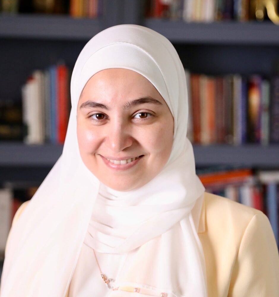 Maria Samhouri - MA, Registered Psychotherapist | Cedarway Therapy | Physiotherapy Clinic in Oakville, ON