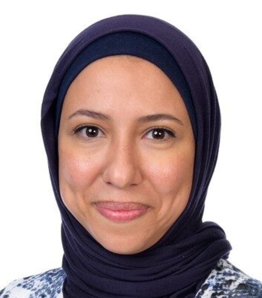 Yomna El Hariry - Med. Registered Psychotherapist | Cedarway Therapy | Physiotherapy Clinic in Oakville, ON